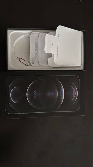 iPhone 15 Pro Max 256G.Funda UAG siempre. Con caja