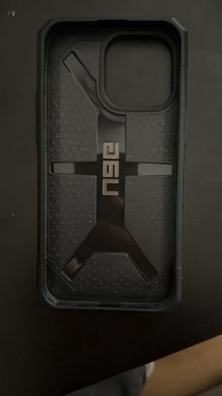 iPhone 15 Pro Max 256G.Funda UAG siempre. Con caja