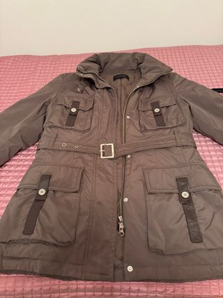 Anorak plumas Purificación García verde caqui