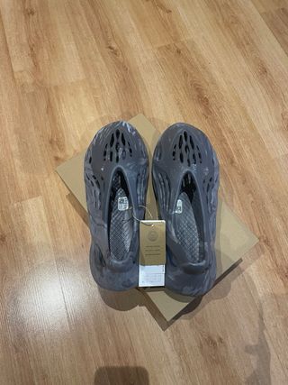 Adidas Yeezy Foam Runner Gris