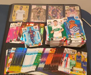 Colección cromos LaLiga Adrenalyn XL 2025-26