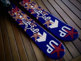 SNOWBLADES 120cm. ESQUIS CORTOS. BIG FOOT.