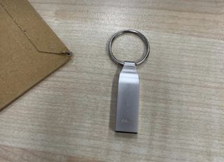 Chiavetta USB 64GB con Portachiavi