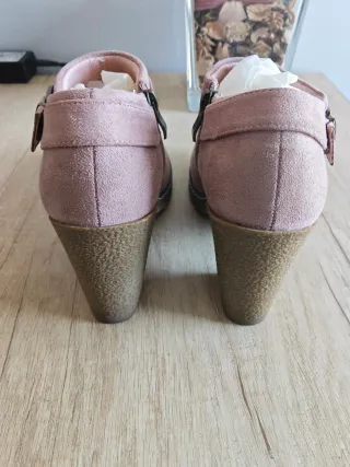 Botines tacón rosa ante