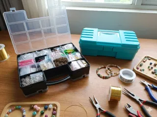 Super lote de accesorios y abalorios – Bisutería