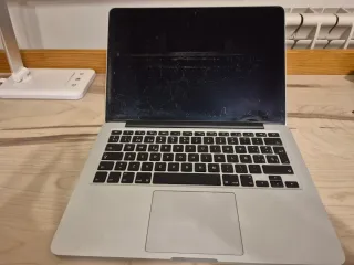 Macbook Pro 2015 500GB Batería y cargador nuevos