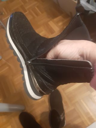 Botines puestos un par de veces.