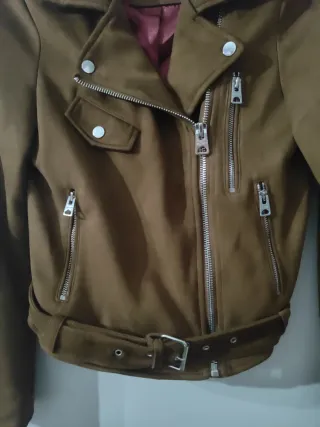 Cazadora ante marrón Pull&Bear Talla S