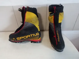 Botas de alpinismo Sportiva Talla 43