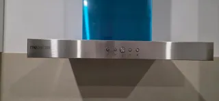 Muebles de cocina blancos y Electros