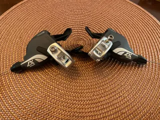 Pulsadores SRAM X7 3x10 Velocidades