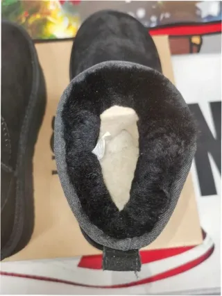 Botas UGG Classic Ultra Mini Plataforma Negras