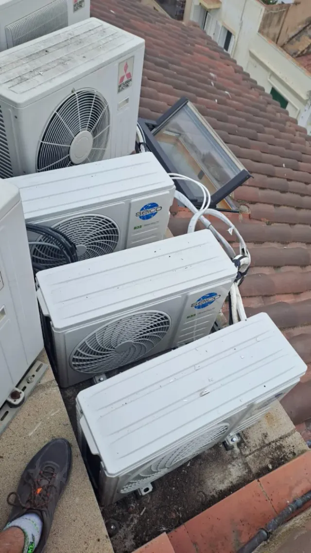 AIRES ACONDICIONADOS