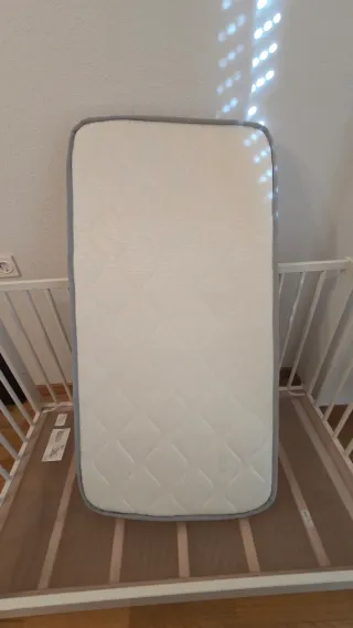 Cuna Gulliver + colchón + protector