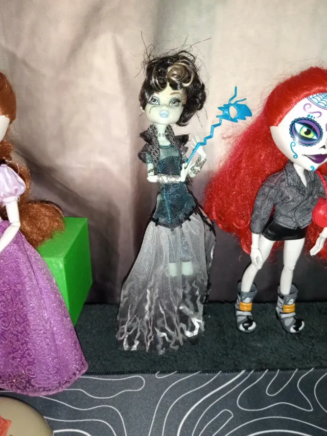 Muñecas Catrina Set 35€ las 5 muñecas