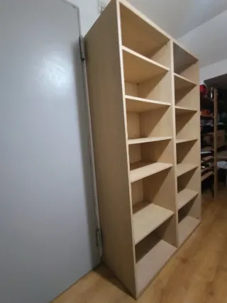 Librería de madera de haya color beige IKEA