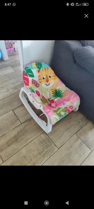 Mecedora para bebé con vibración