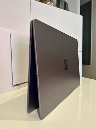 MacBook Air M2 Gris 13” SOLO ESTE FINDE 799