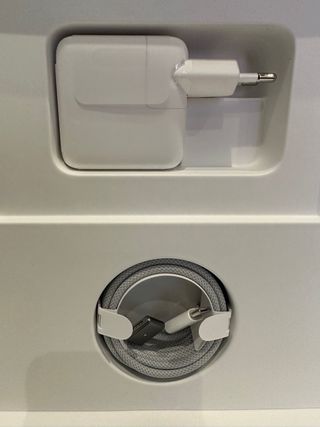 MacBook Air M2 Gris 13” SOLO ESTE FINDE 799