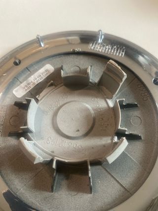 Borchia coppa nero coprimozzo ruota Lancia Y 2011