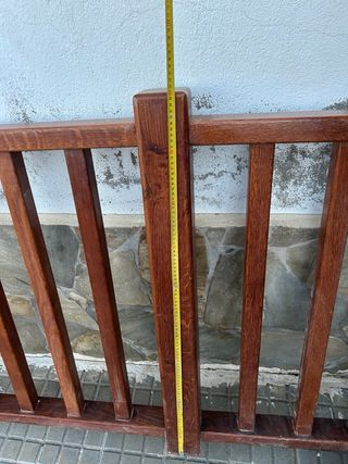 Barandilla de madera maciza