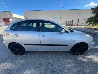 SEAT Ibiza 2004