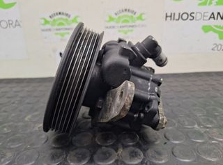 102364 bomba de dirección nissan cabstar 3.0