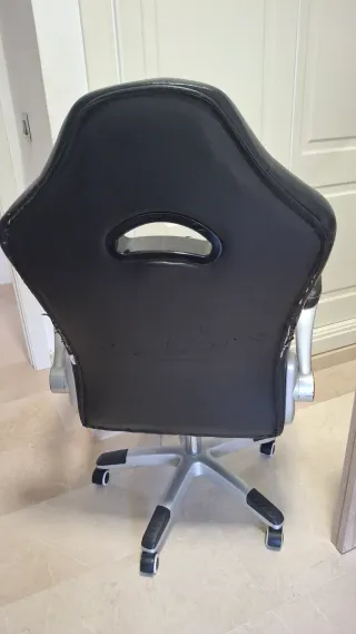 Silla Gamer Oficina Negra y Gris