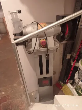 Esmeriladora YA 11201 900W