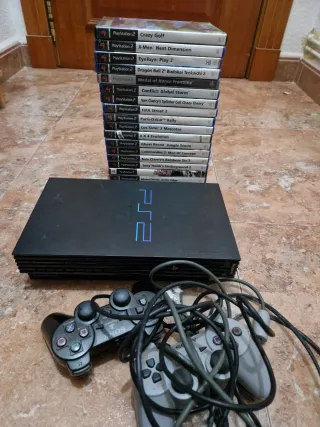 Console PlayStation 2 nera + 17 giochi