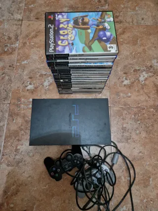 Console PlayStation 2 nera + 17 giochi
