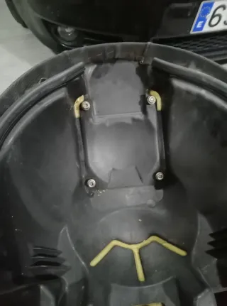 Asiento X Max 250 (2005-2007). Está usado.