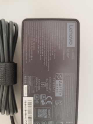 Cargador Lenovo 90W Nuevo