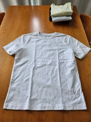 Lote 5 Camisetas Zara Size : M y L