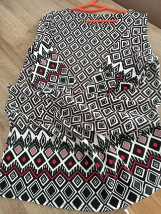 Vestido estampado geométrico