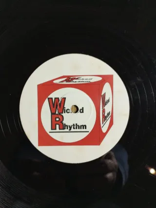 Verity - Follow Me Dance Electro vinilo