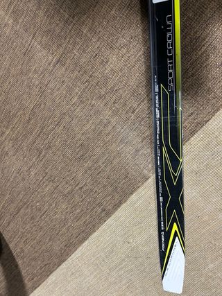 Esquís de fondo Fischer con bastones