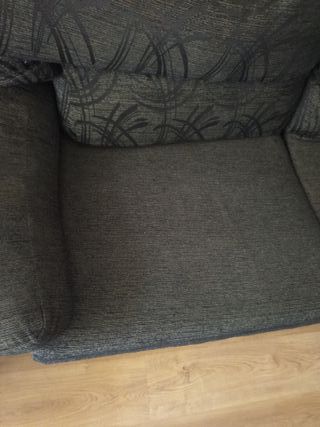 Sofá de tela negro