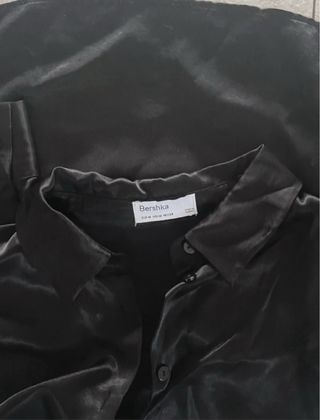 Black Bershka Shirt 90s