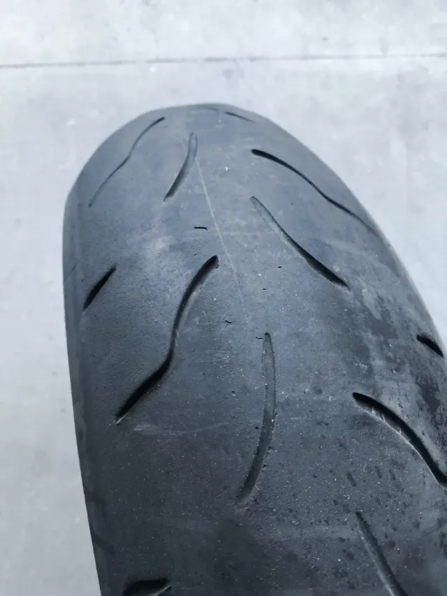 Neumático Bridgestone Battlax BT016 180/55/17