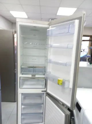 Nevera marca balay combi Nofrost