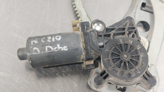 ELEVALUNAS DELANTERO DERECHO MERCEDES-BENZ CLASE