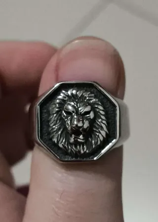 Anillo Acero Titanio 316L Cabeza León