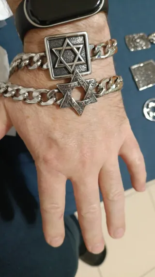 Anillo Acero Titanio 316L Cabeza León