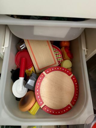 Piccola cucina in legno per bambini