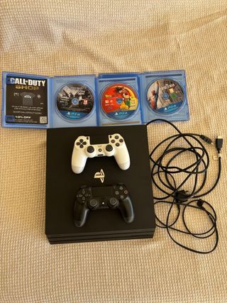 PS4 Pro 1TB + 3 Juegos + 2 Mandos