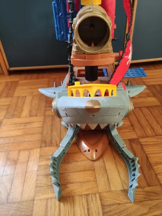 Nave Pirata Squalo Giocattolo