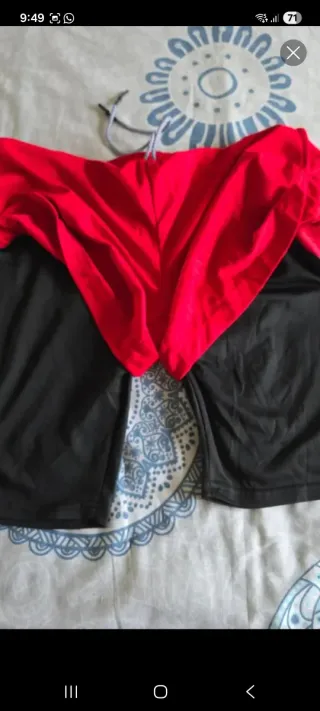 Mayas hombre negros y rojos