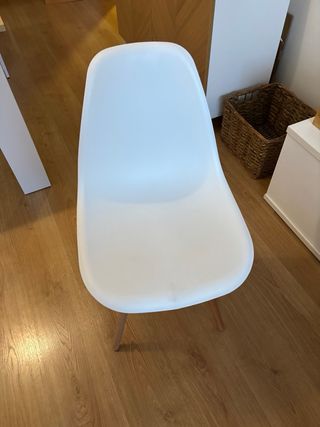 Mesa y sillas comedor