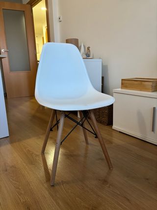 Mesa y sillas comedor